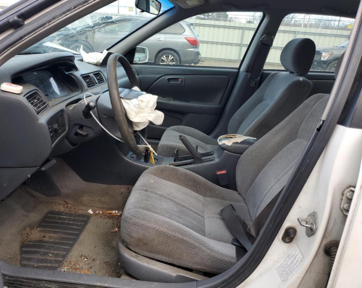 2001 Toyota Camry - Image 7
