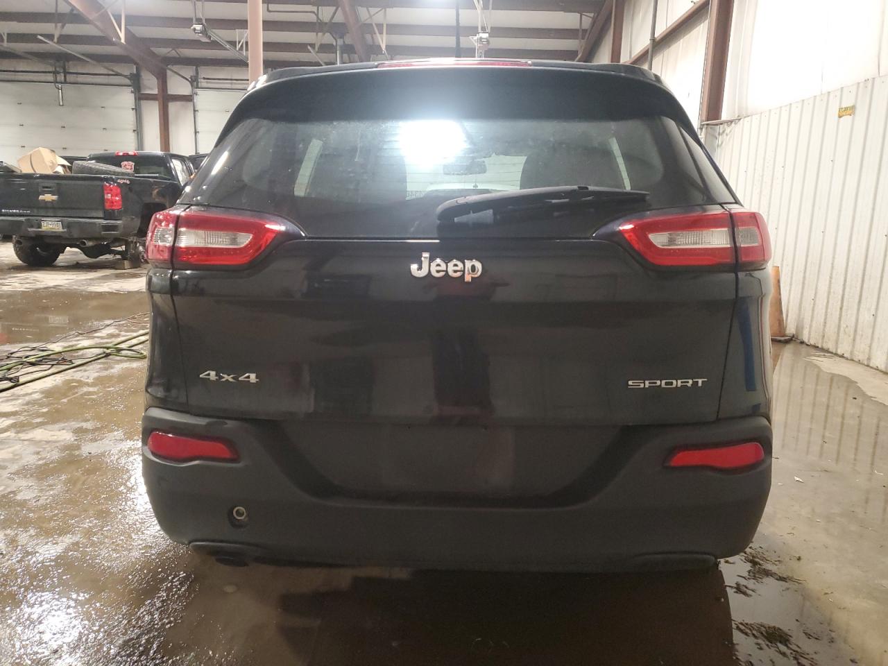 2016 Jeep Cherokee - Image 6