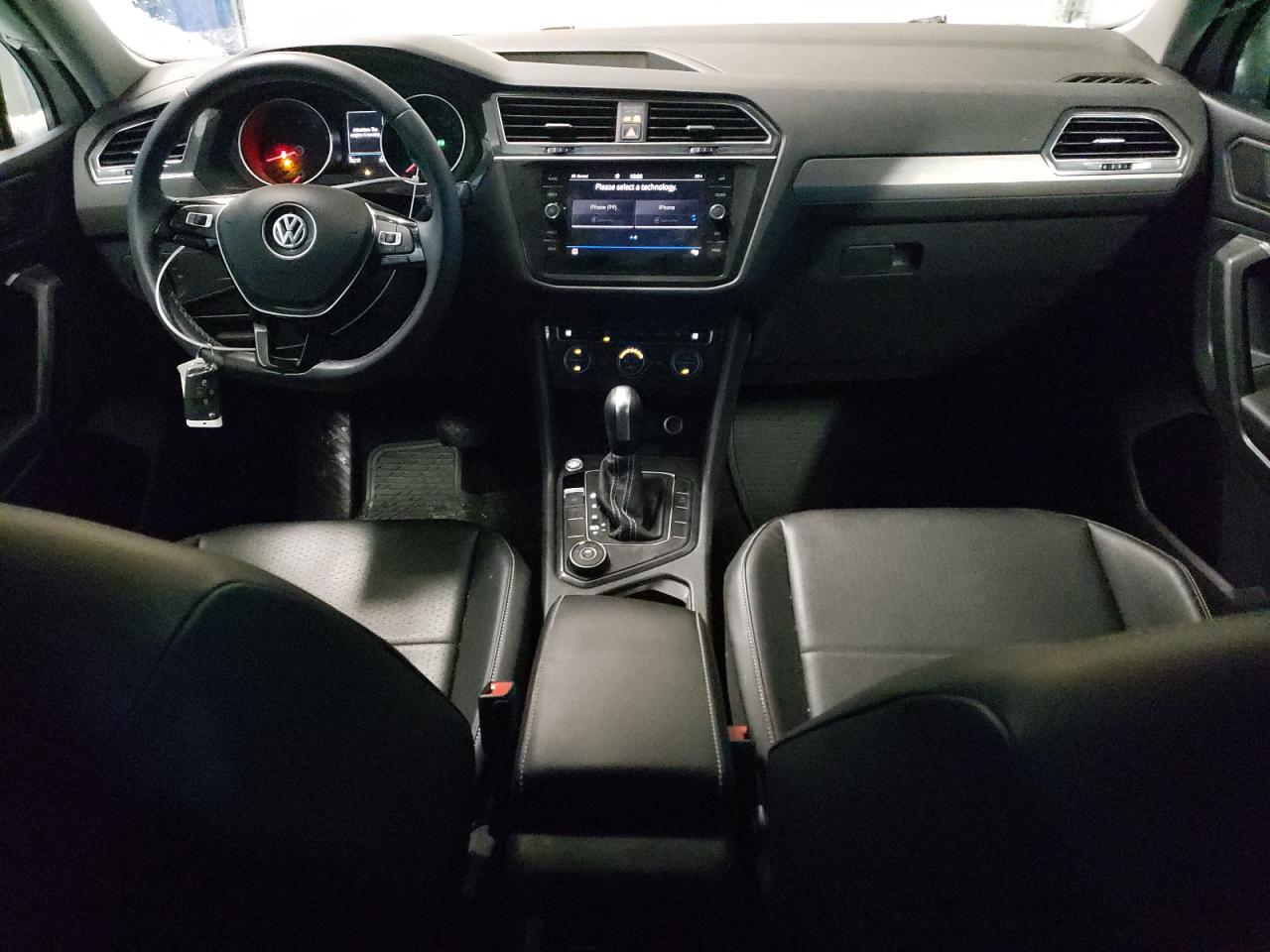 2021 Volkswagen Tiguan - Image 8