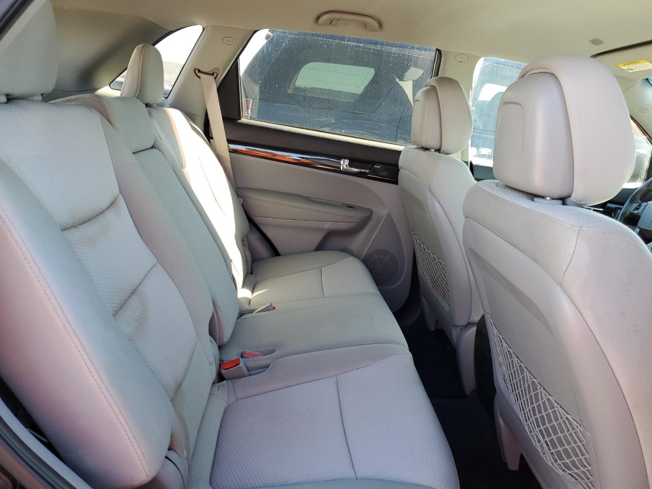 2013 Kia Sorento - Image 12