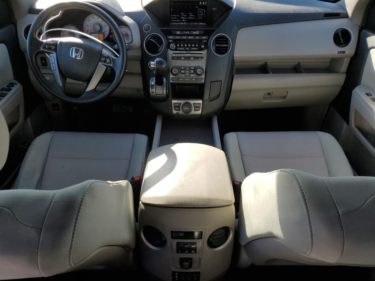 2015 Honda Pilot - Image 8