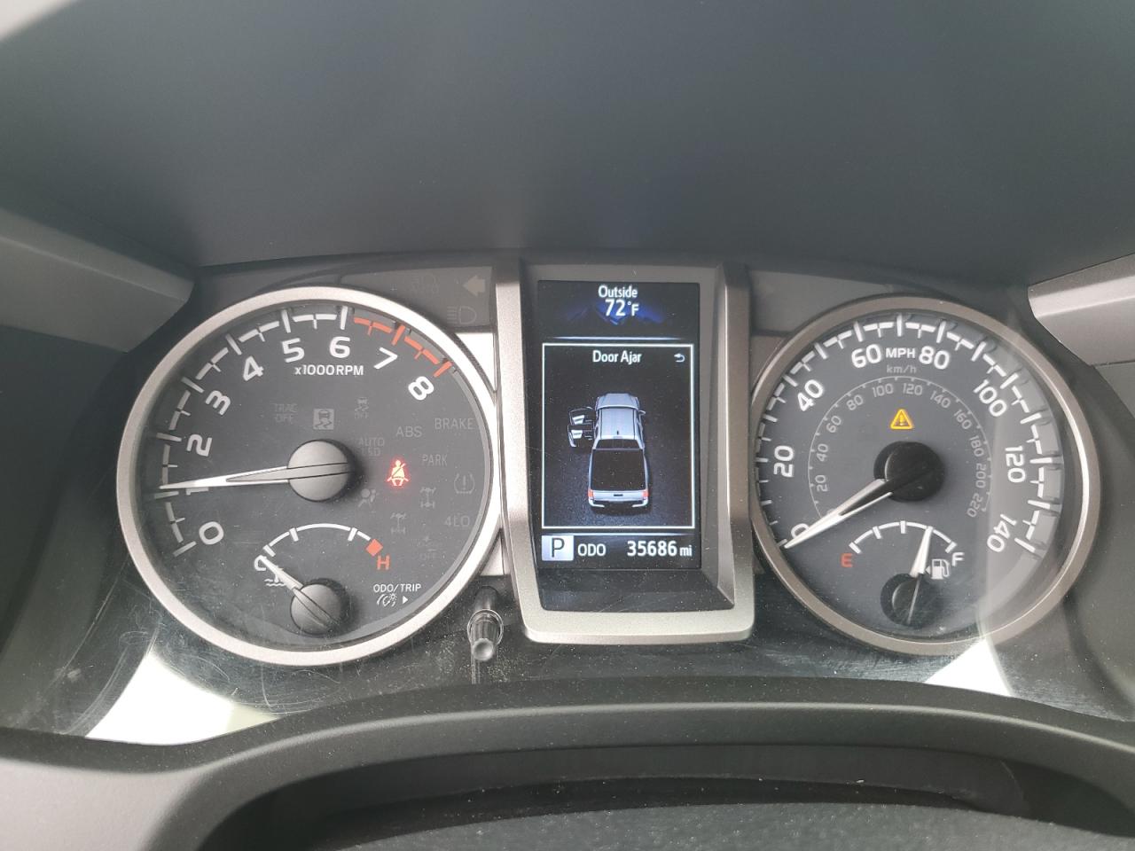 2021 Toyota Tacoma - Image 9
