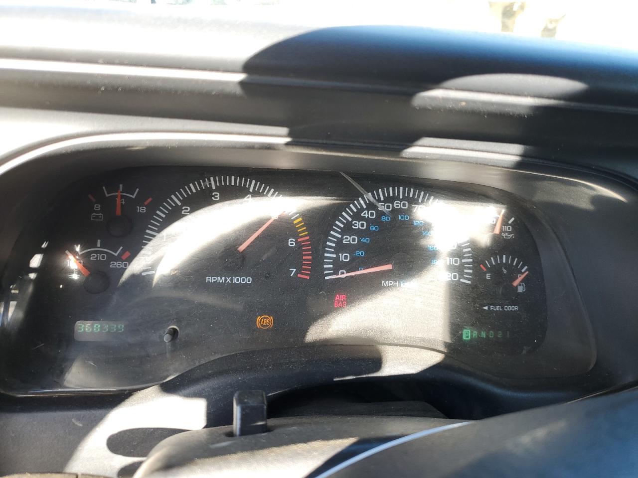2000 Dodge Dakota - Image 9