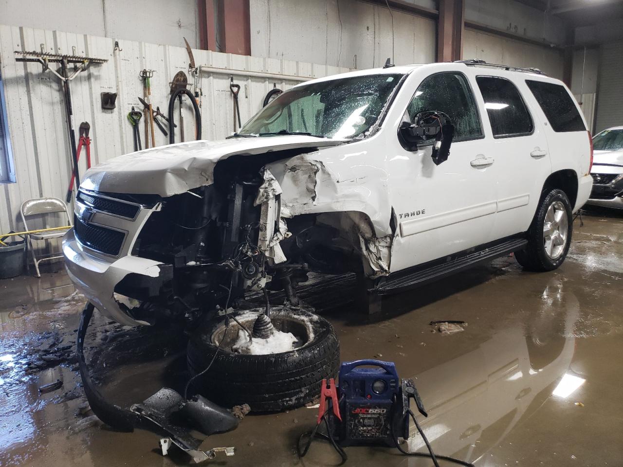 Elgin, IL에서 판매 중인 2011 Chevrolet Tahoe K1500 Lt - Front End