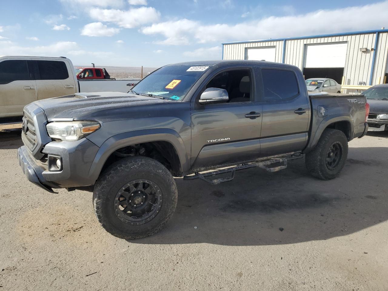 2016 Toyota Tacoma Double Cab للبيع في Albuquerque، NM - Water/Flood