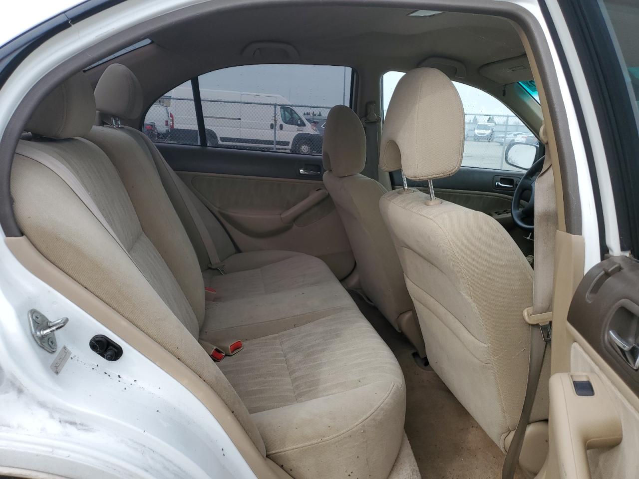 2005 Honda Civic - Image 10