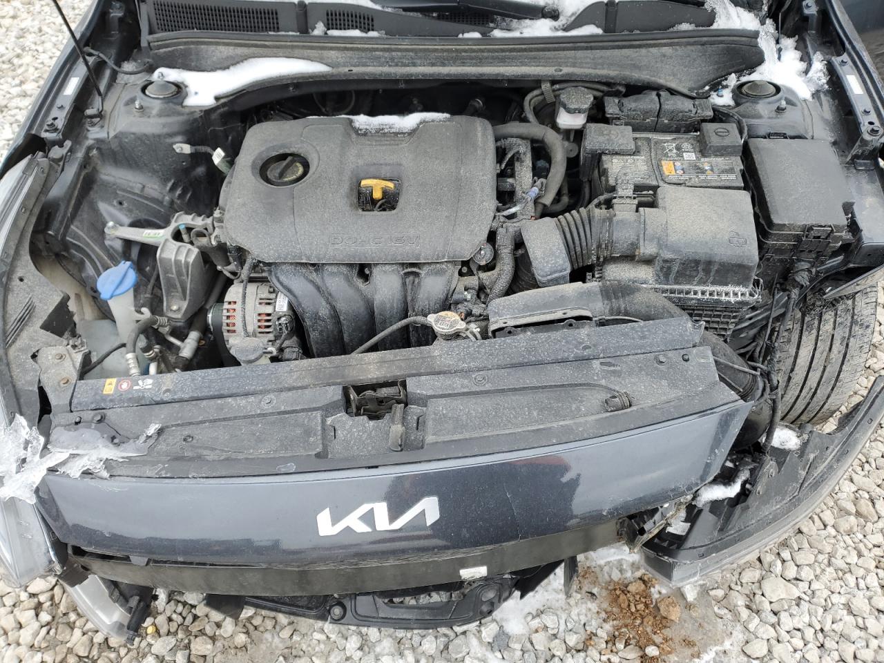 2023 Kia Forte - Image 11
