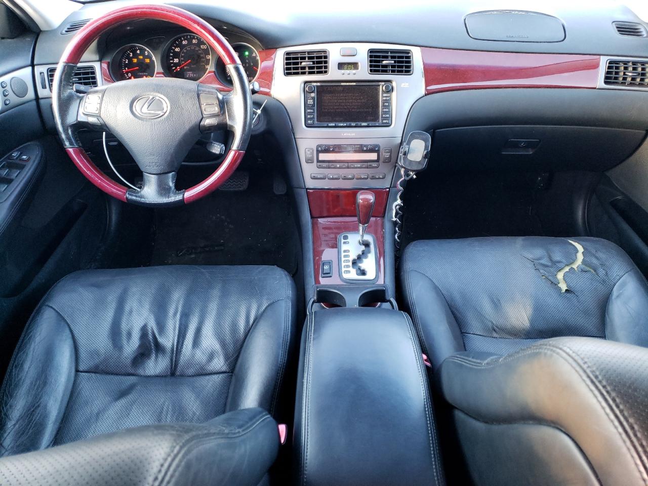 2005 Lexus ES - Image 8