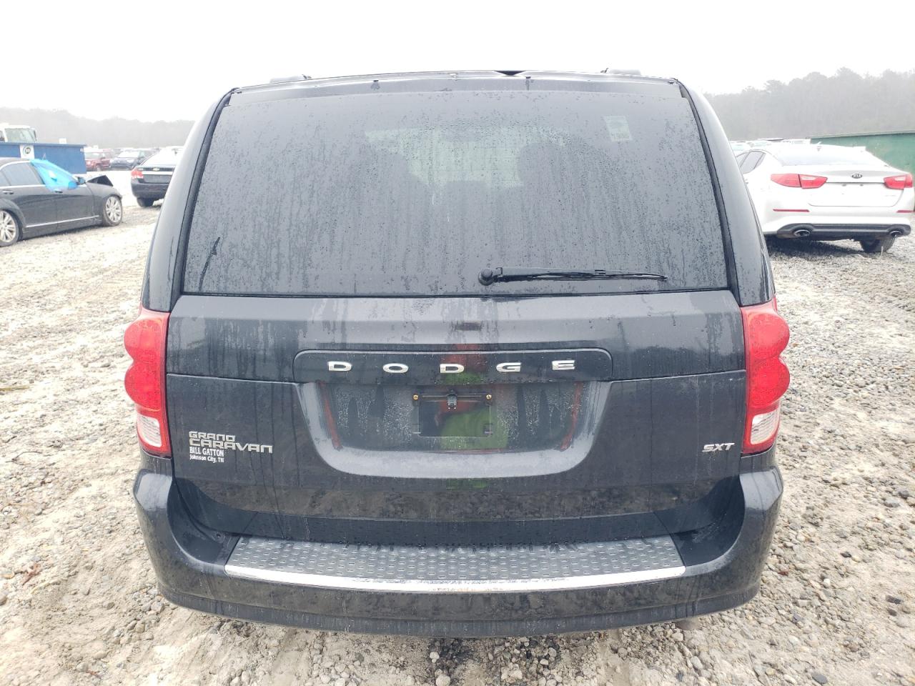 2015 Dodge Caravan - Image 6