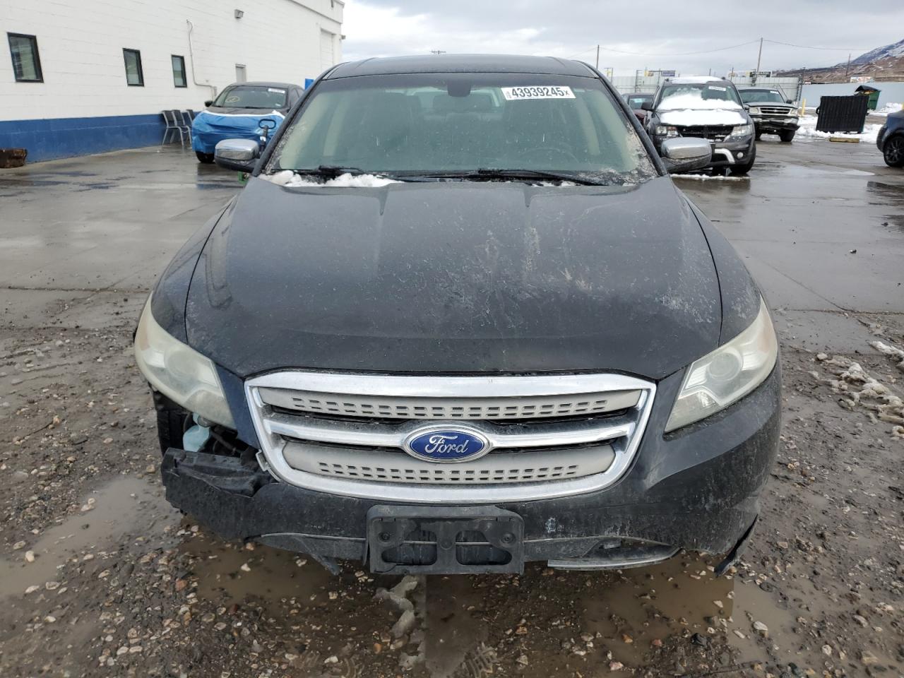 2011 Ford Taurus - Image 5