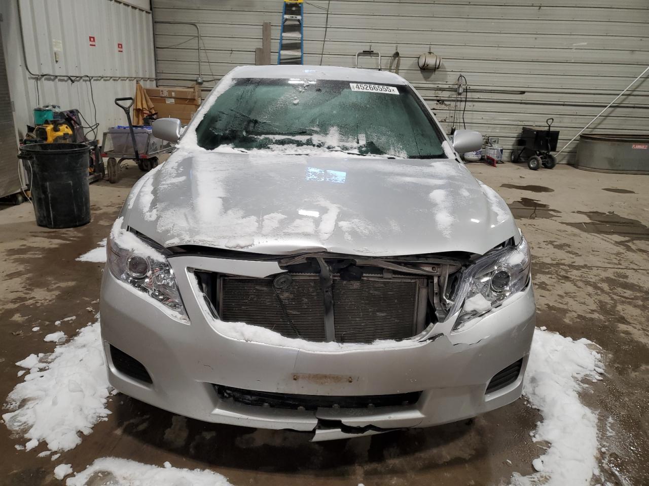 2011 Toyota Camry - Image 5