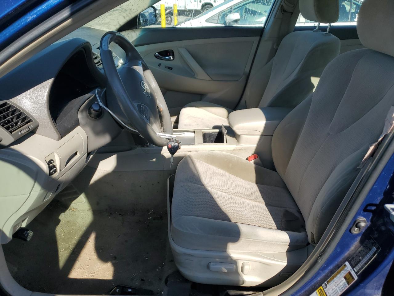 2011 Toyota Camry - Image 7