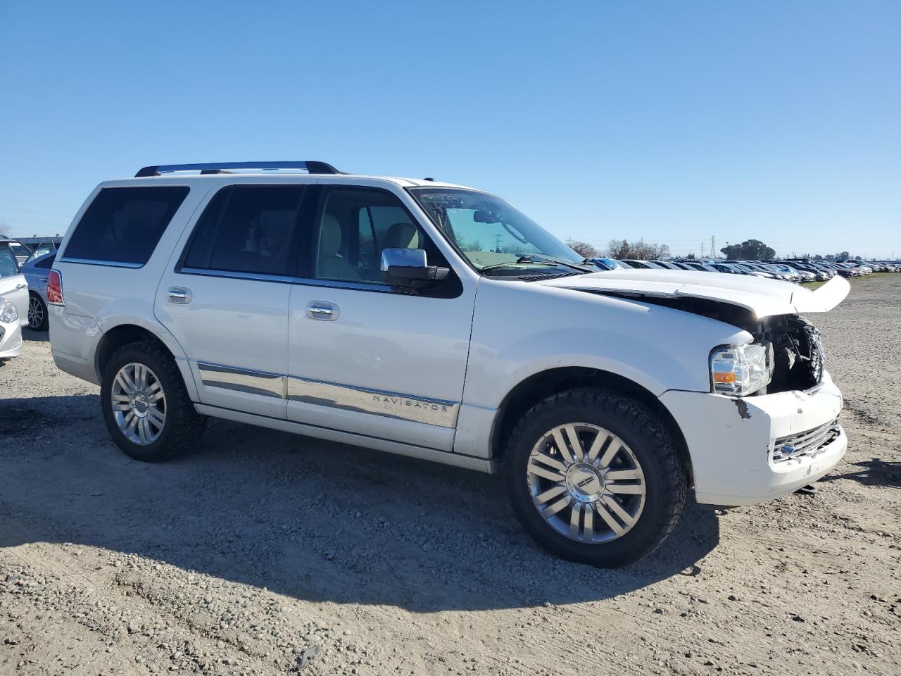 2012 Lincoln Navigator - Image 4