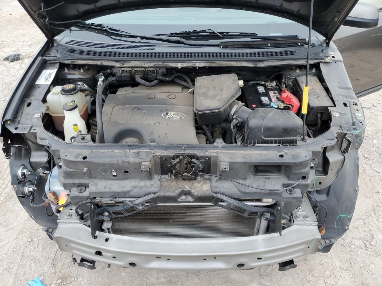 2013 Ford Edge - Image 12