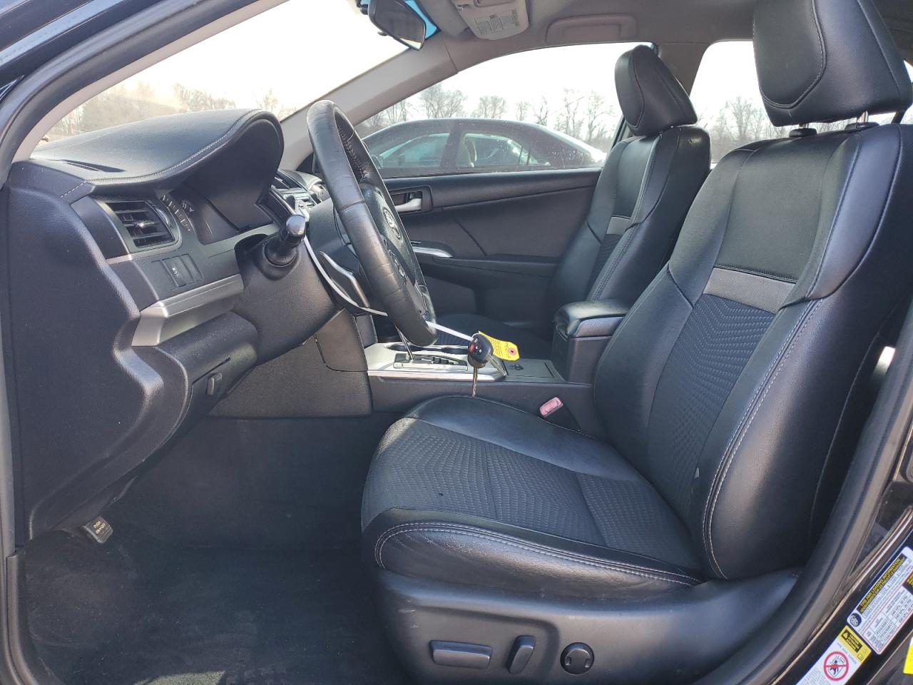 2012 Toyota Camry - Image 7