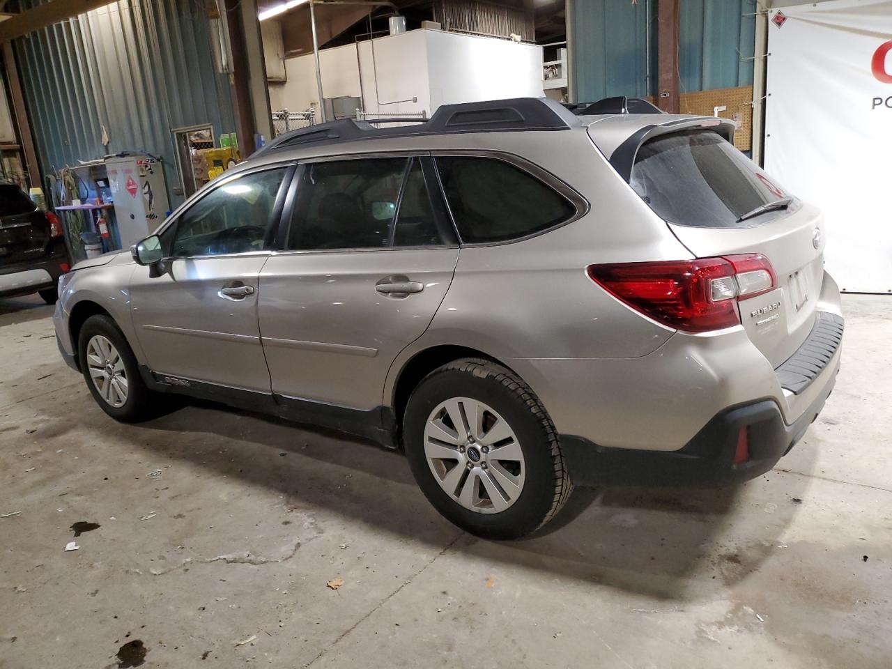 2019 Subaru Outback - Image 2