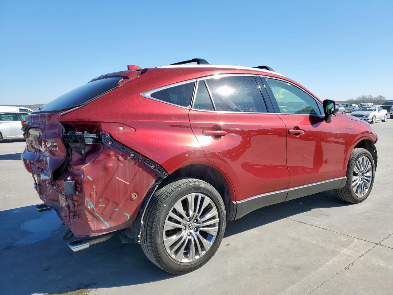 2021 Toyota Venza - Image 3