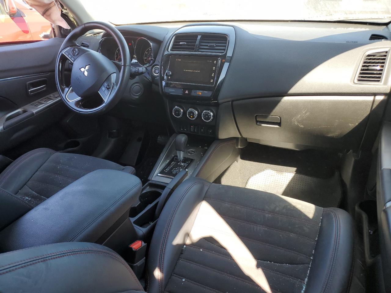 2019 Mitsubishi Outlander - Image 8
