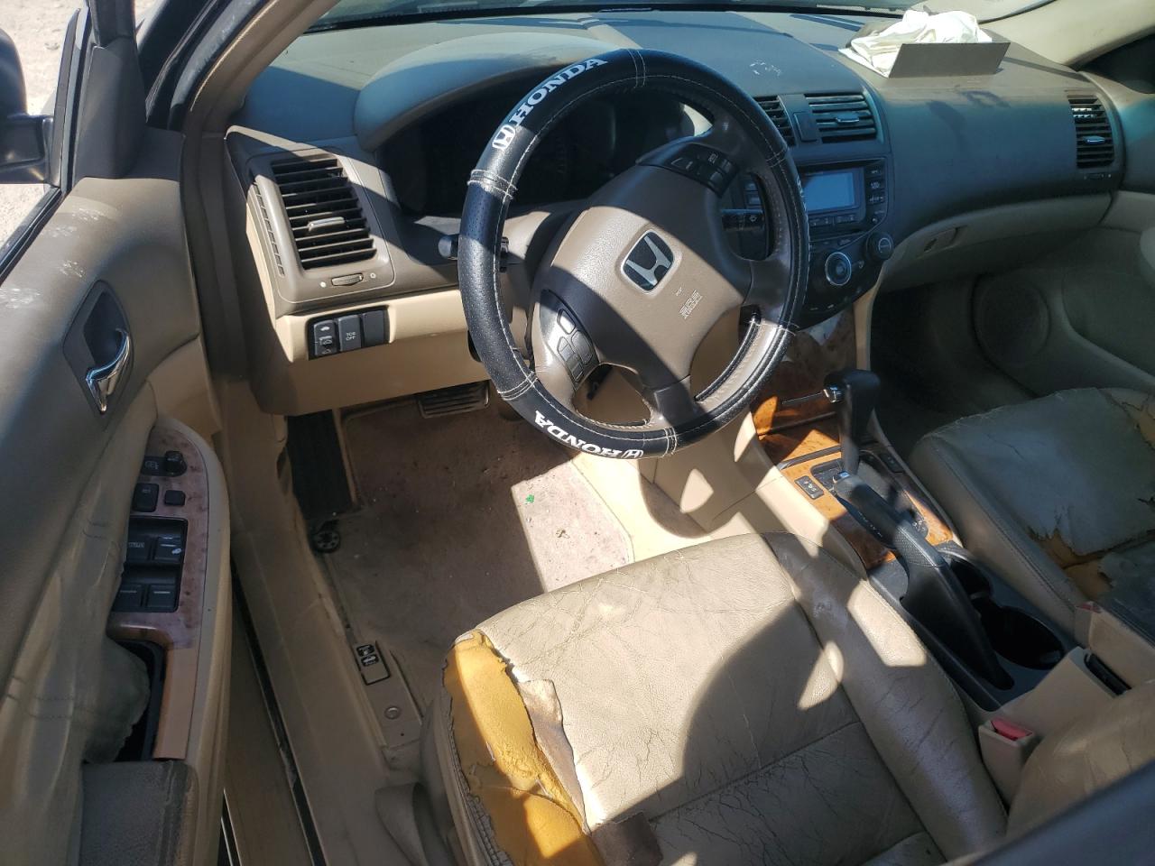 2003 Honda Accord - Image 8