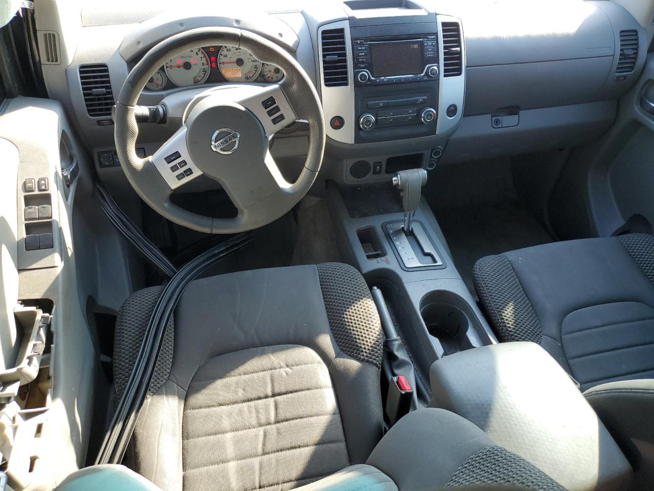 2015 Nissan Navara (Frontier) - Image 8