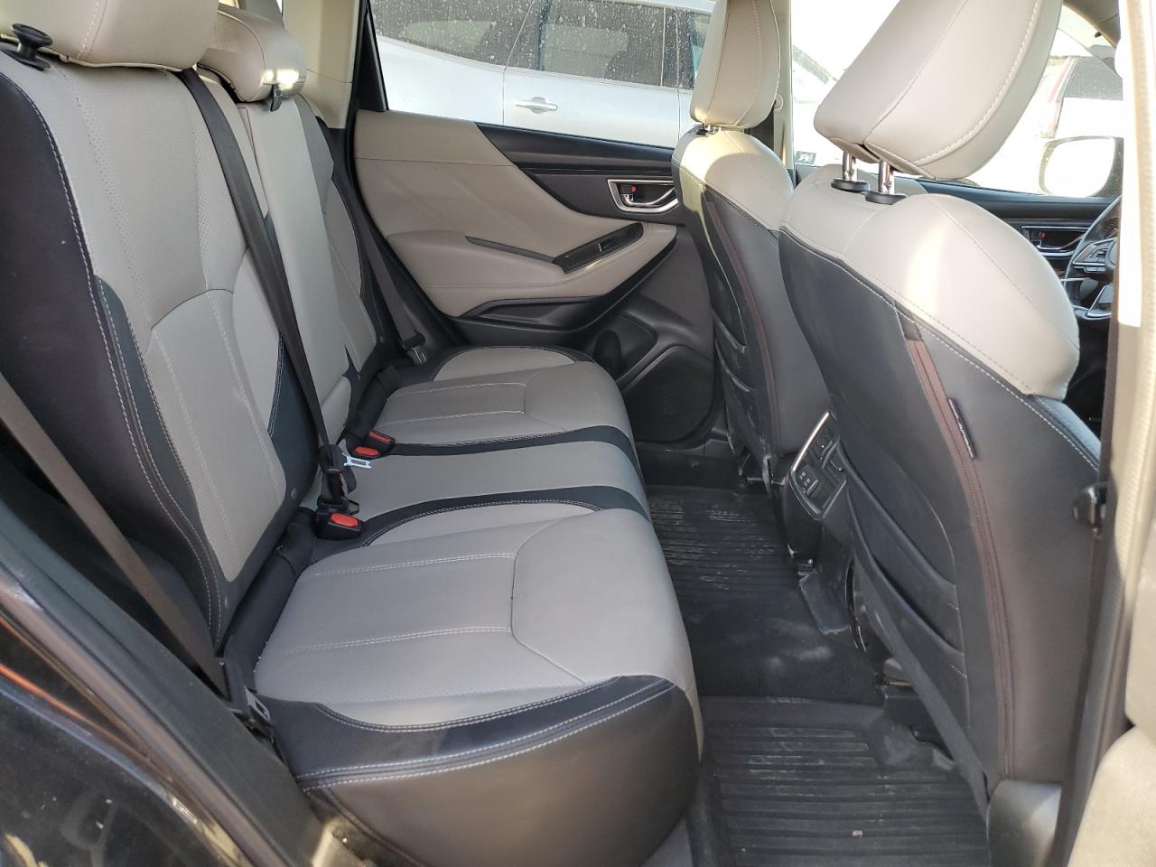 2019 Subaru Forester - Image 11
