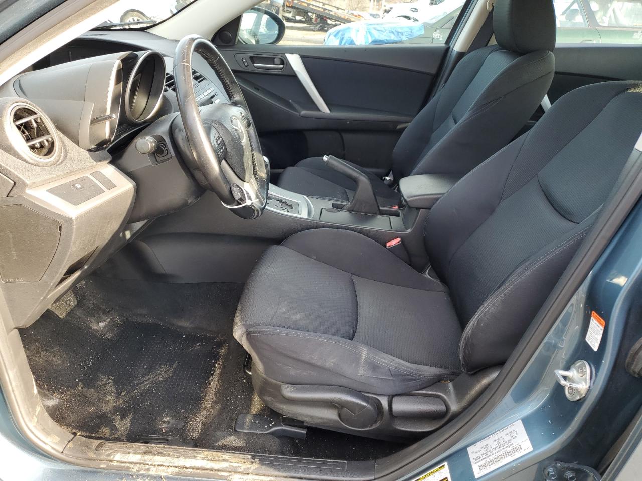 2010 Mazda 3 - Image 7