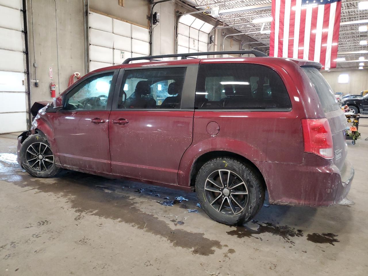 2018 Dodge Caravan - Image 2