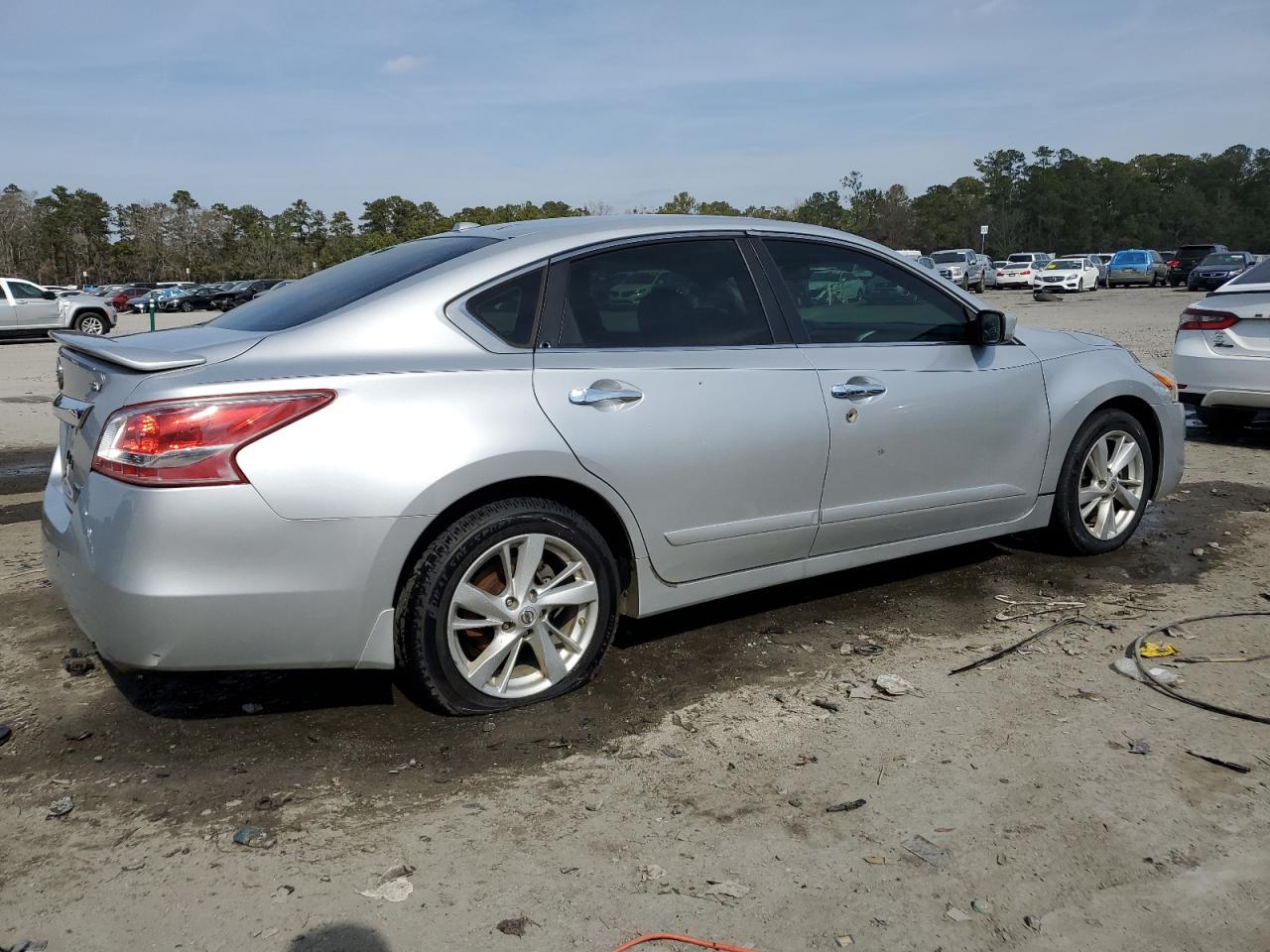 2013 Nissan Altima - Image 3