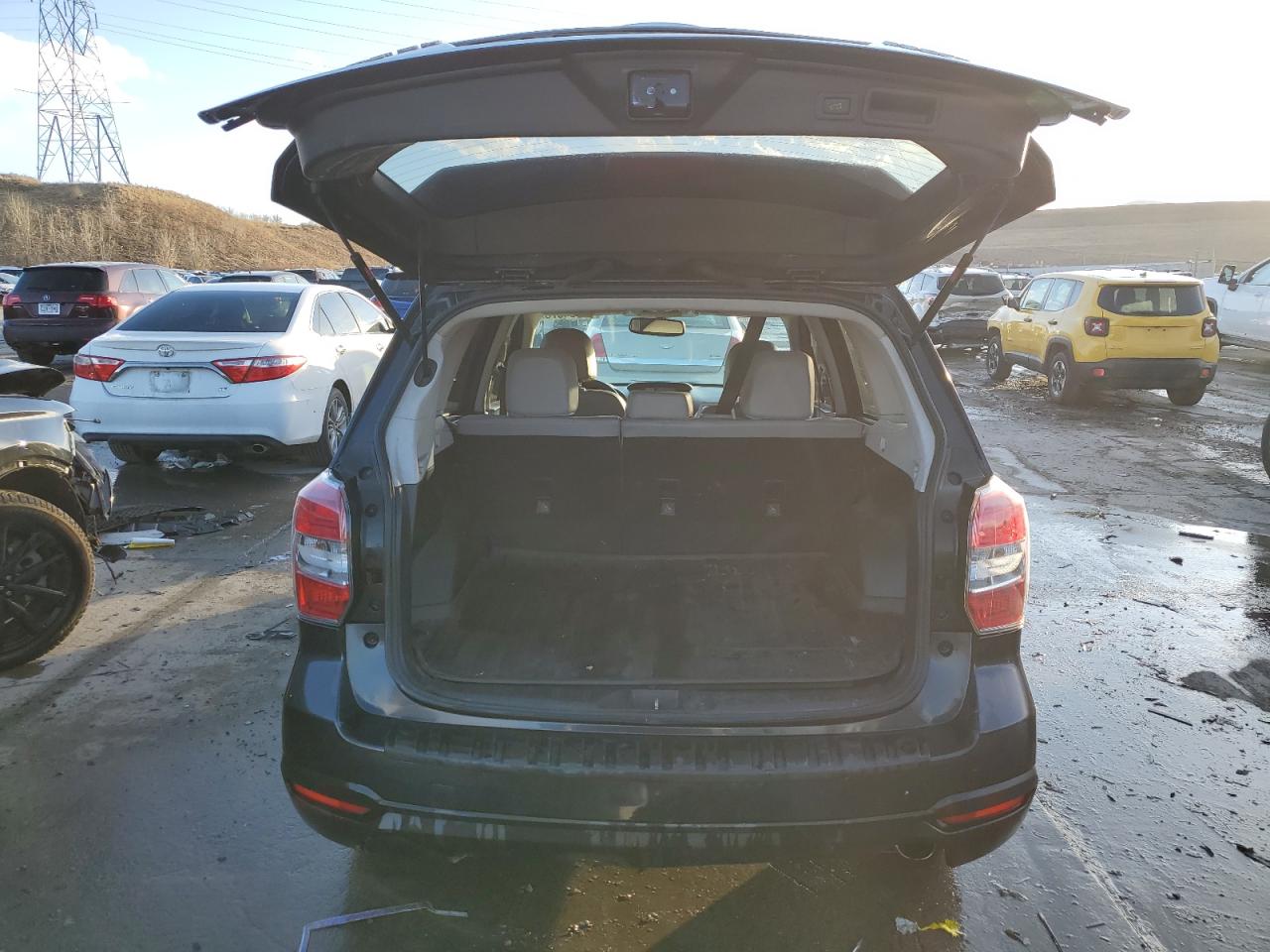 2014 Subaru Forester - Image 6