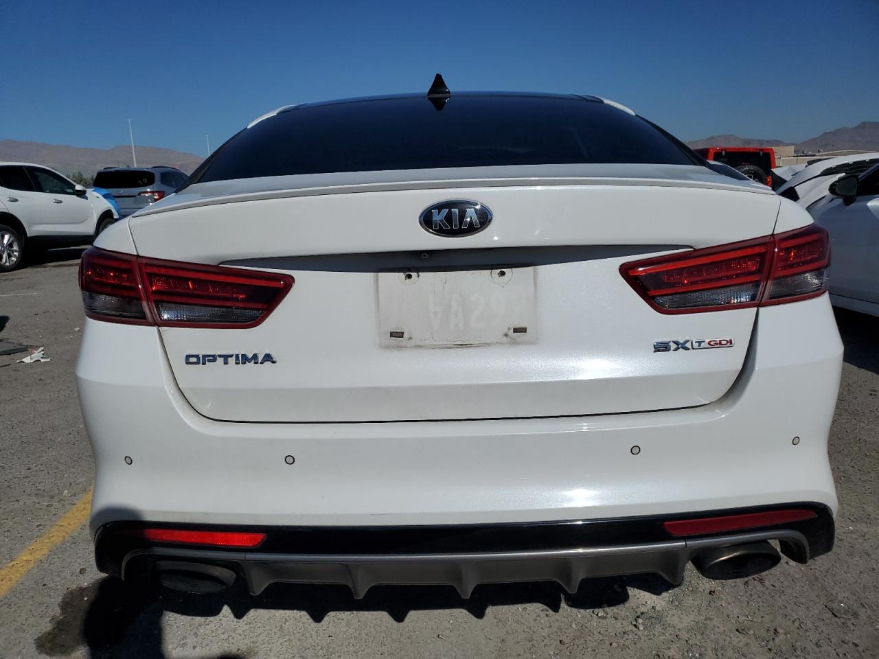 2016 Kia Optima - Image 6