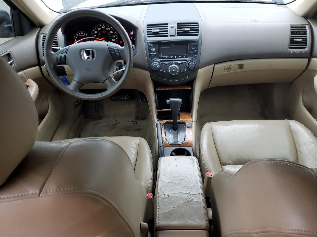 2005 Honda Accord - Image 8