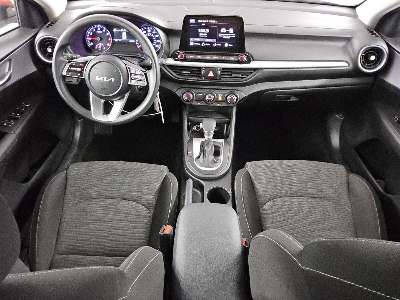 2024 Kia Forte - Image 8