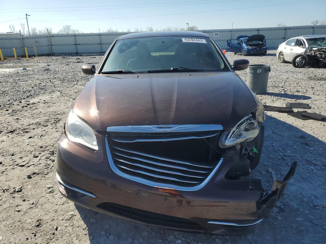 2013 Chrysler 200 - Image 5