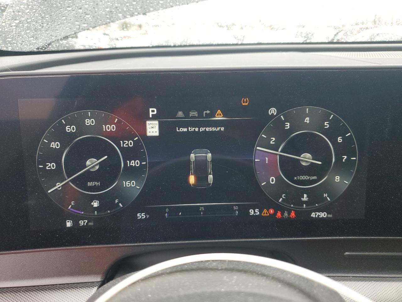 2024 Kia Sportage - Image 9