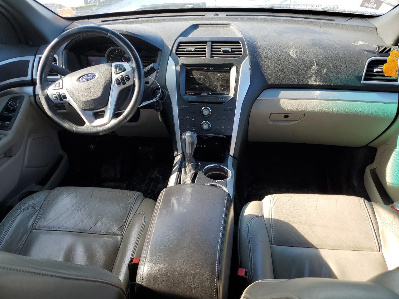 2012 Ford Explorer - Image 8
