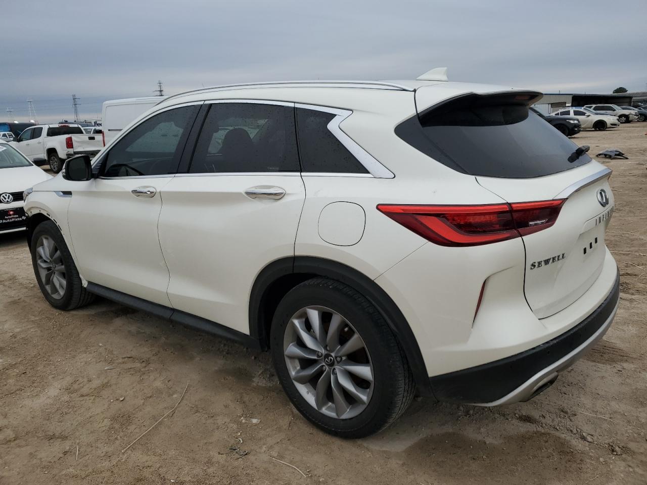 2021 Infiniti QX50 - Image 2