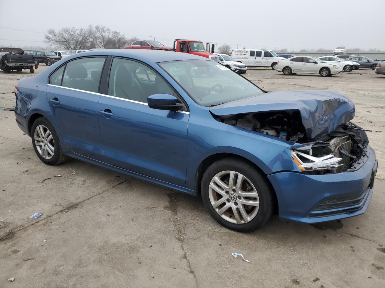 2017 Volkswagen Jetta - Image 4