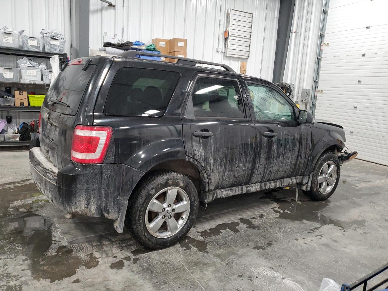 2011 Ford Escape - Image 3
