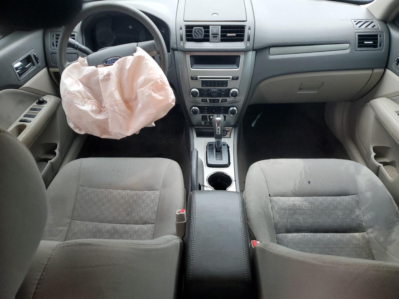 2011 Ford Fusion - Image 8