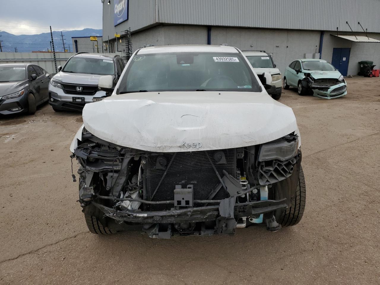 2018 Jeep Grand Cherokee - Image 5
