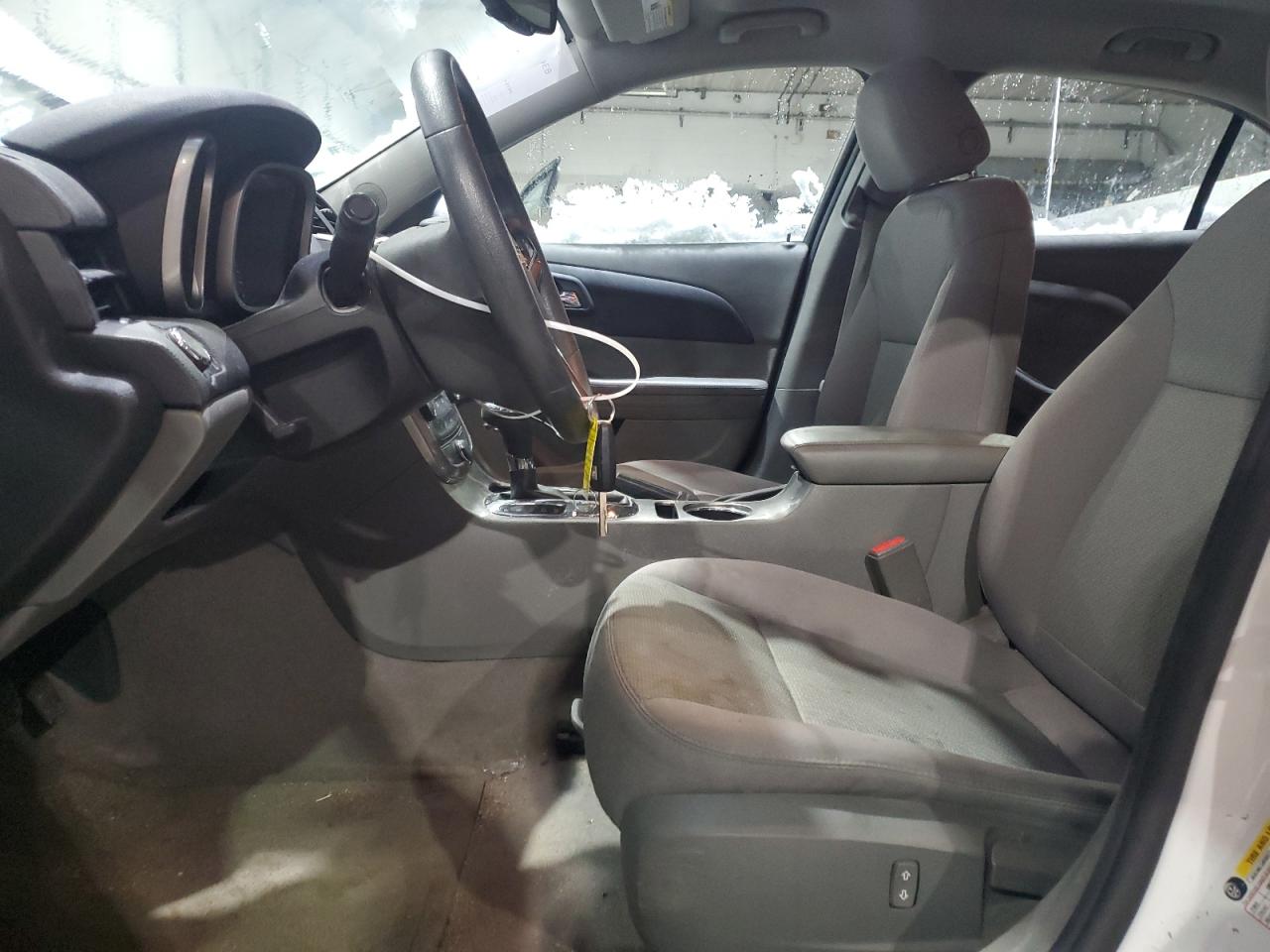 2015 Chevrolet Malibu - Image 7