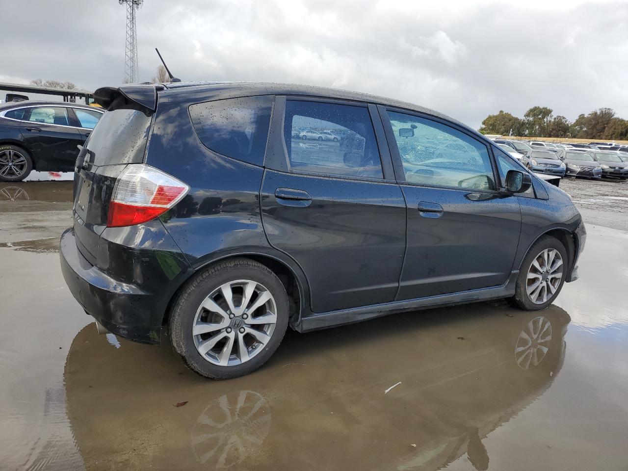 2012 Honda Fit - Image 3