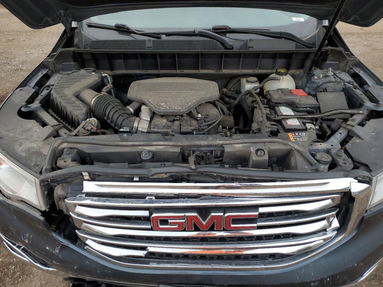 2019 GMC Acadia - Image 12