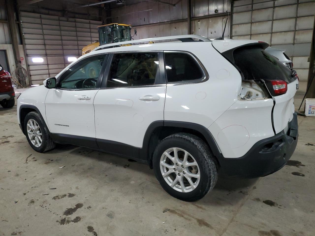 2018 Jeep Grand Cherokee - Image 2