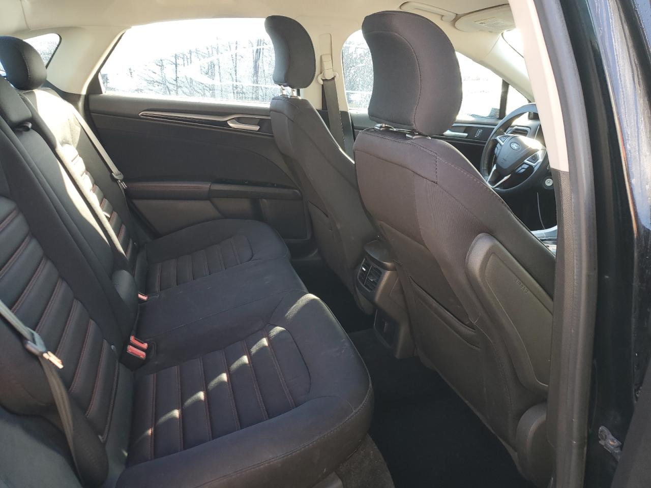 2016 Ford Fusion - Image 10