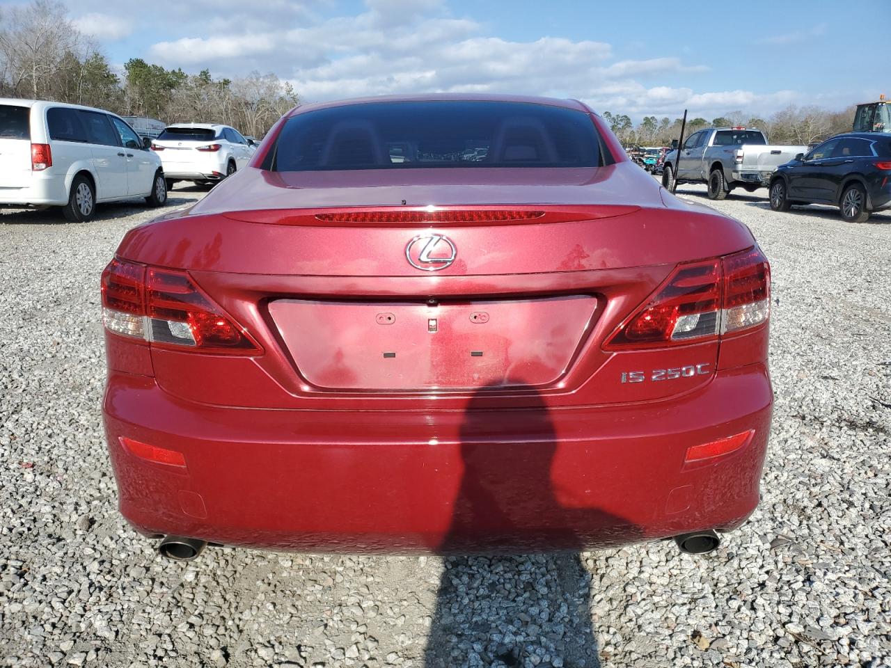 2011 Lexus IS - Image 6