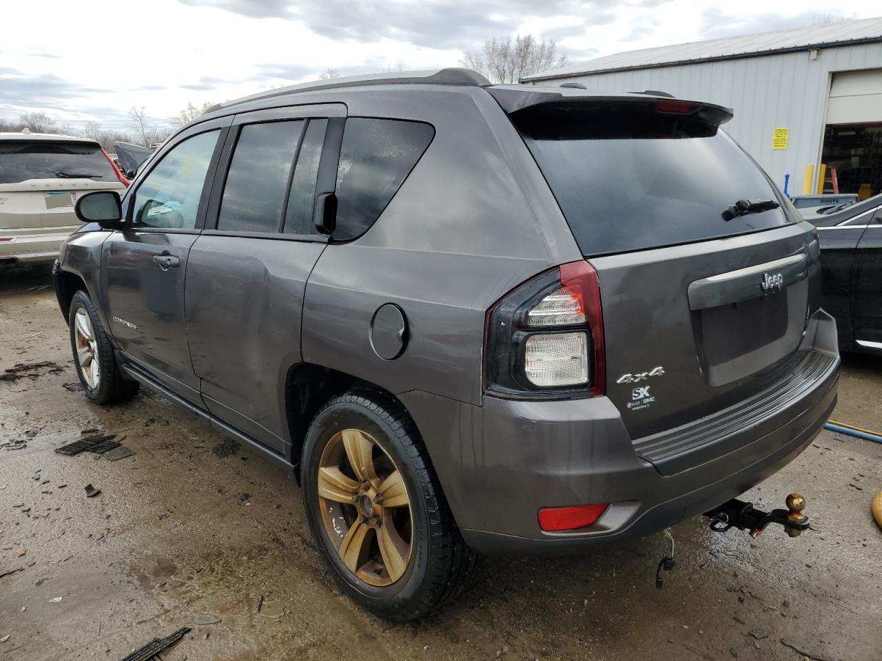 2016 Jeep Compass - Image 2