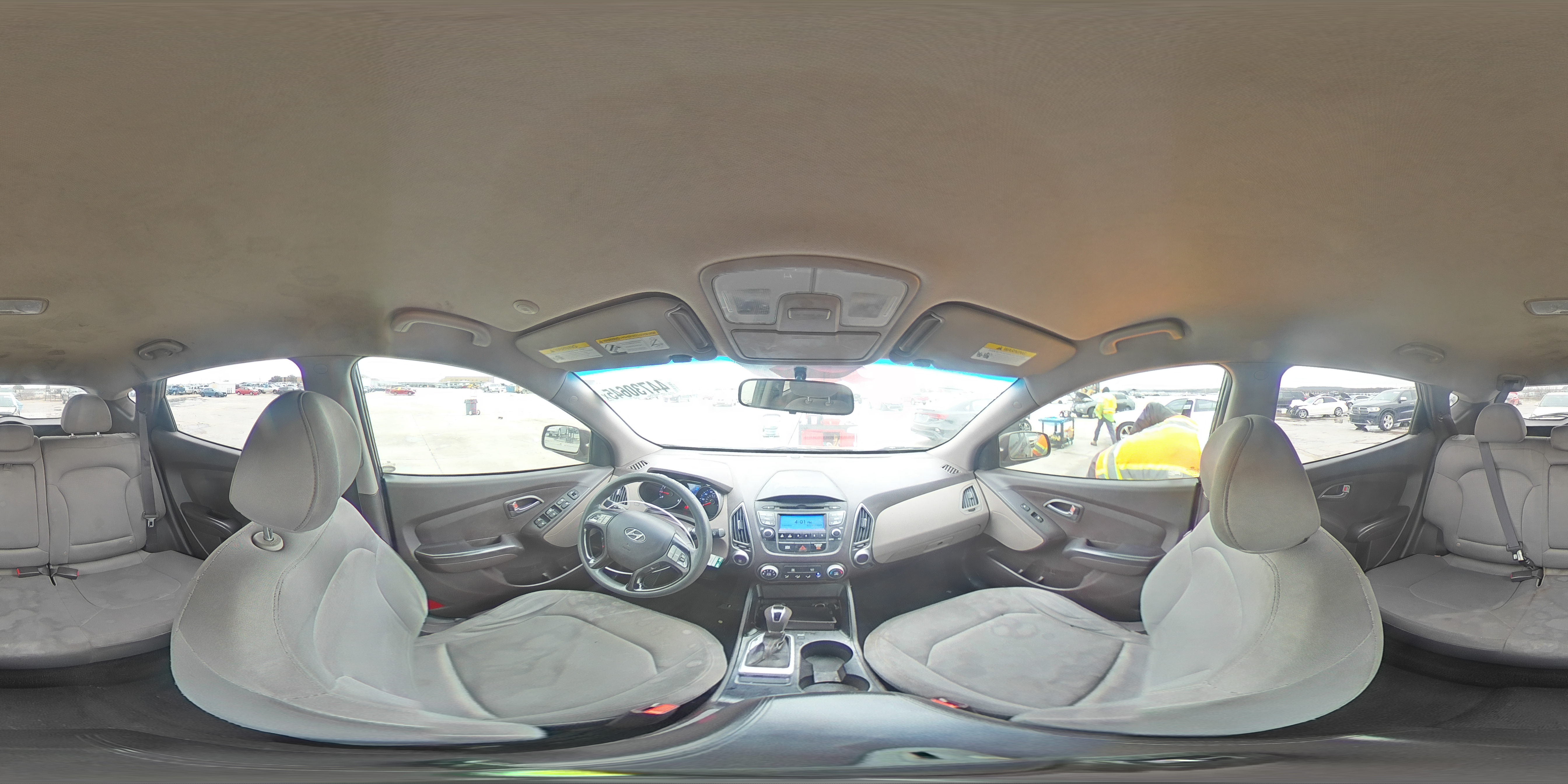2014 Hyundai Tucson - Image 15