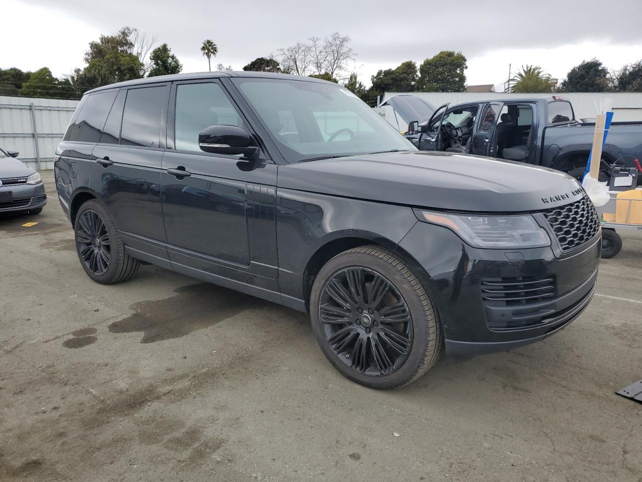 2019 Land Rover Range Rover - Image 4