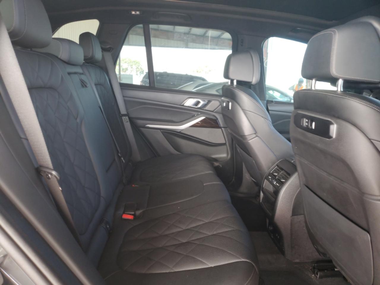 2024 BMW X5 - Image 11